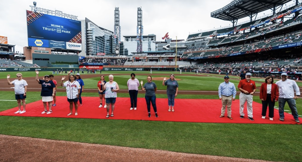 Flat Rock Middle school nutrition honored at Bra...